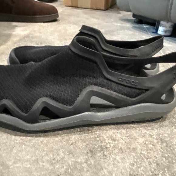 CROCS Swiftwater Mesh Wave Sandals Mens Size 7 Black Water Shoes Iconic Comfort main image 5